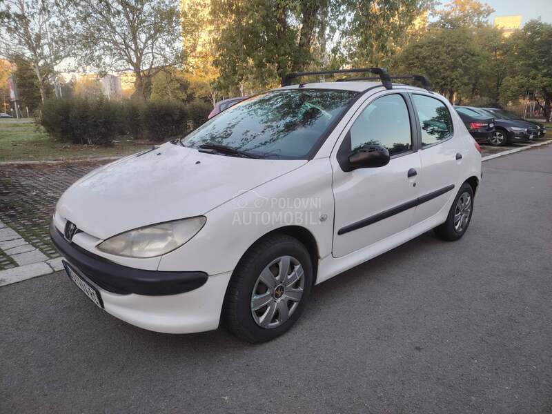 Peugeot 206 1.1