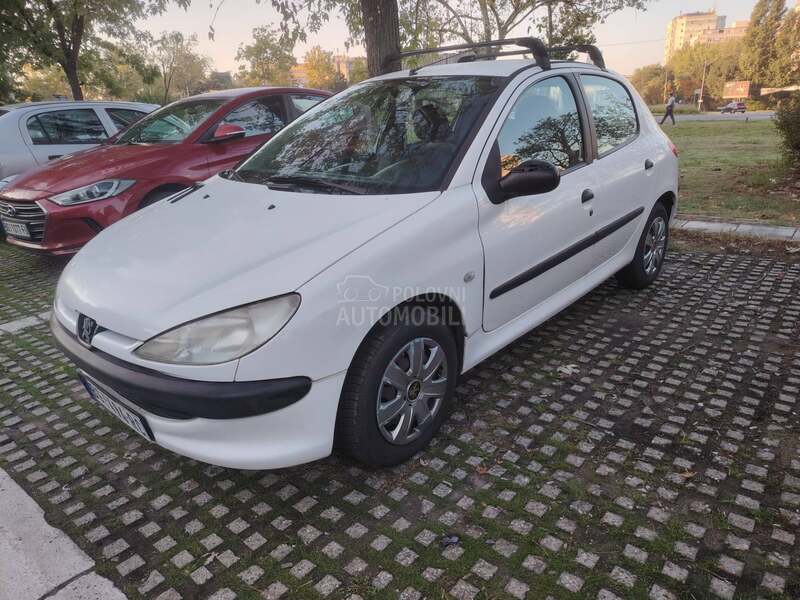 Peugeot 206 1.1