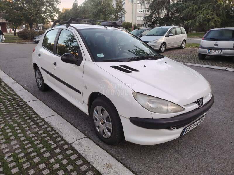 Peugeot 206 1.1