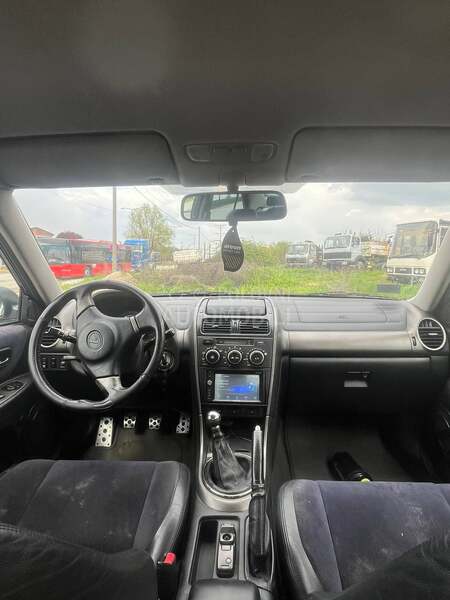 Lexus IS 200 