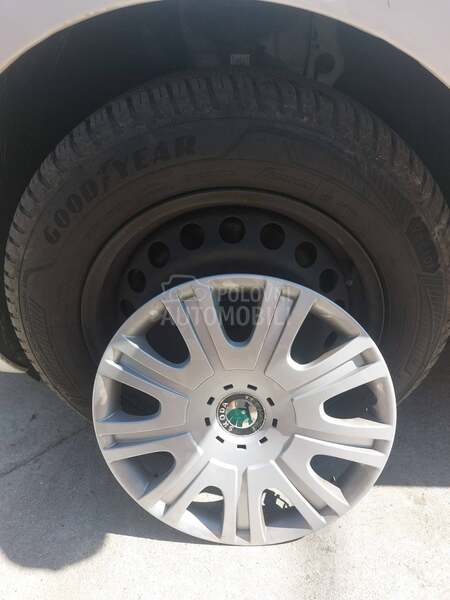 Goodyear 195/65 R15 Zimska