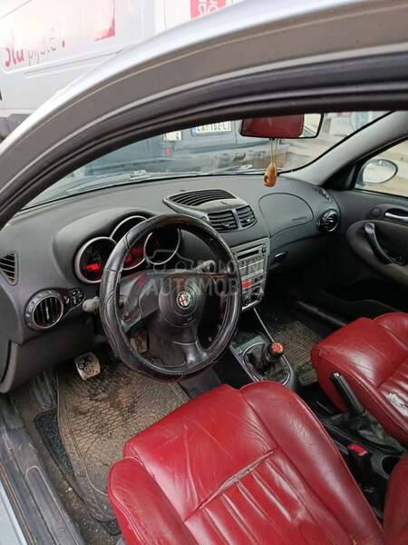 Alfa Romeo 147 