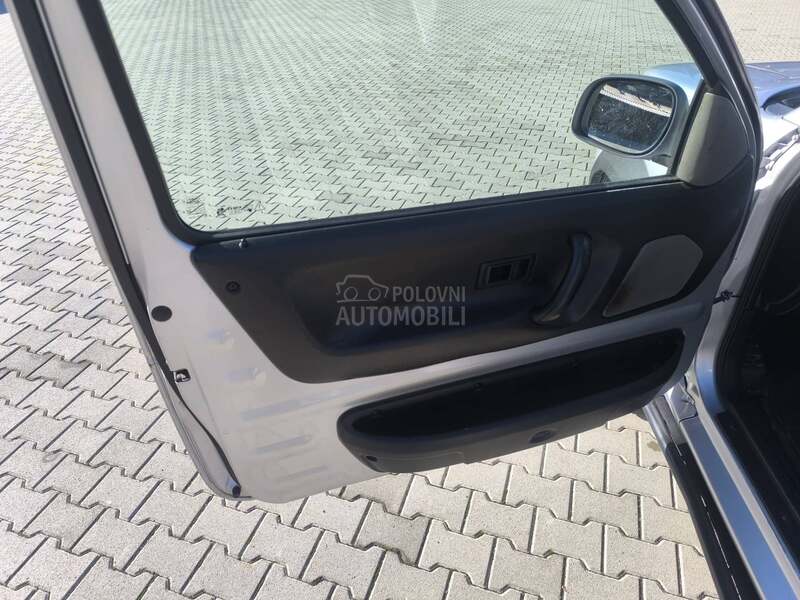 Land Rover Freelander 2.0d