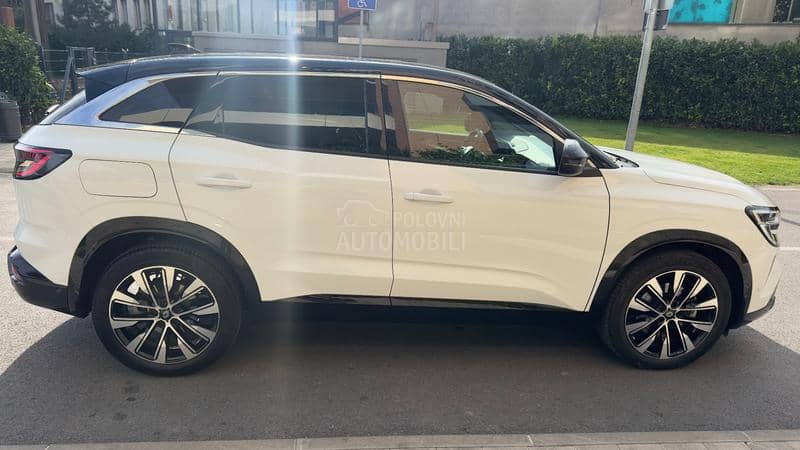 Renault Austral techno E-Tech hybrid