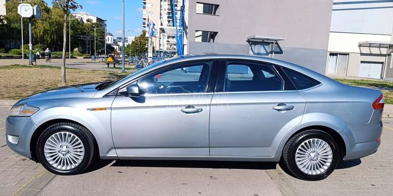 Ford Mondeo 1.8TDCI TITANIUM