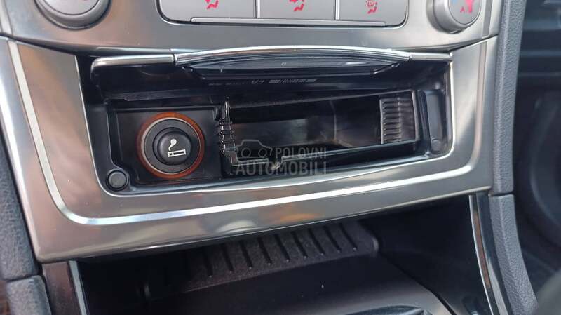Ford Mondeo 1.8TDCI TITANIUM