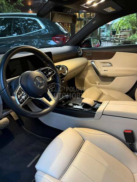 Mercedes Benz A 180 