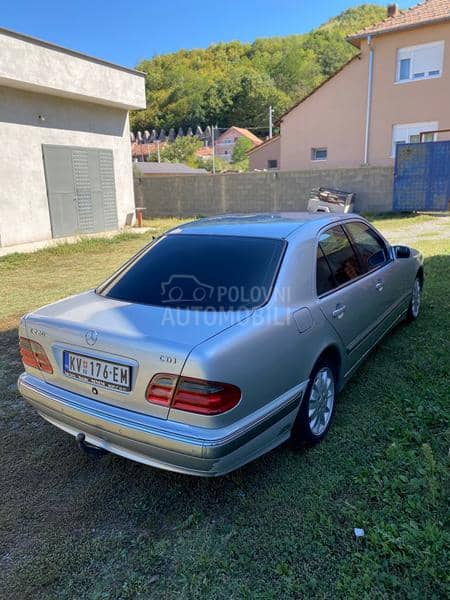 Mercedes Benz E 220 elegance