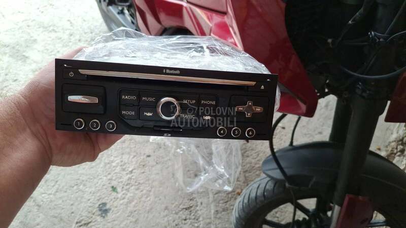 Radio uredjaj multimedija