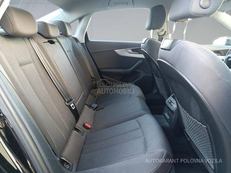 Audi A4 LIMOUSINE A/T HYBRID