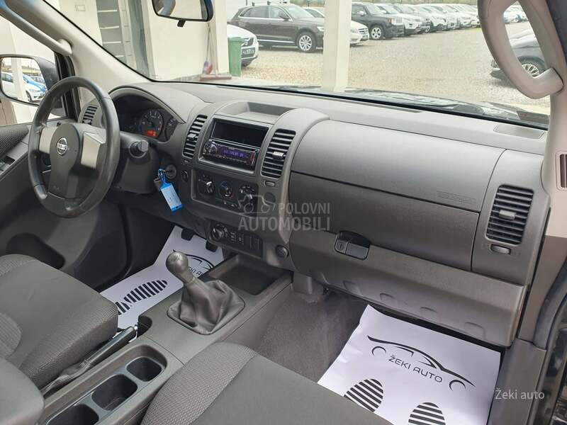 Nissan Navara 