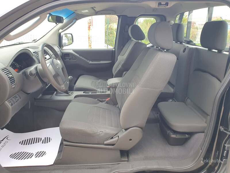 Nissan Navara 