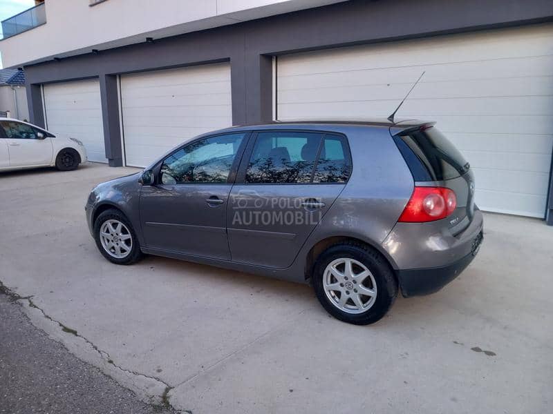 Volkswagen Golf 5 1.9TDI