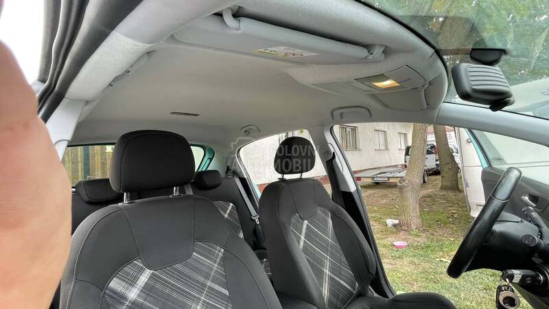 Opel Corsa E 1.0
