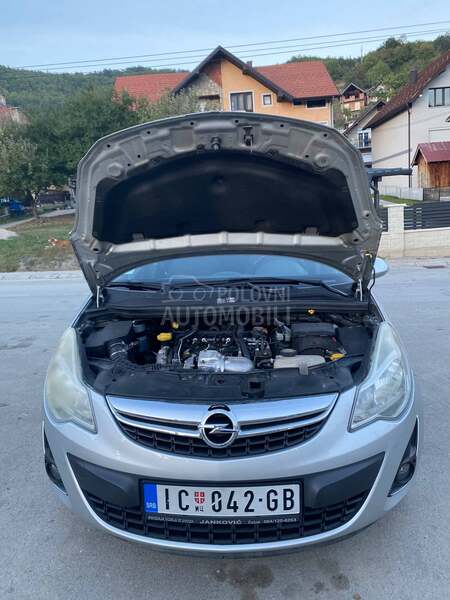 Opel Corsa D Cosmo