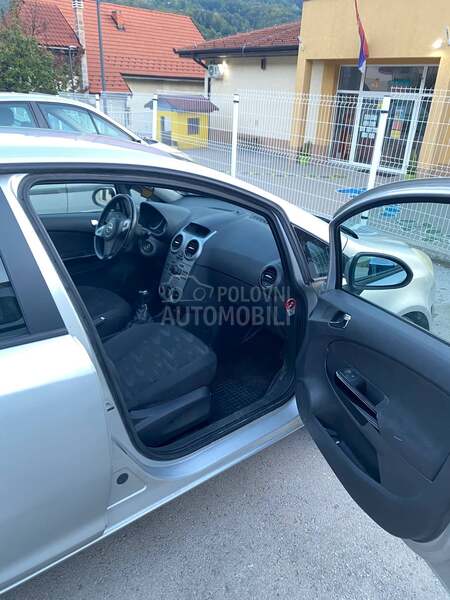Opel Corsa D Cosmo