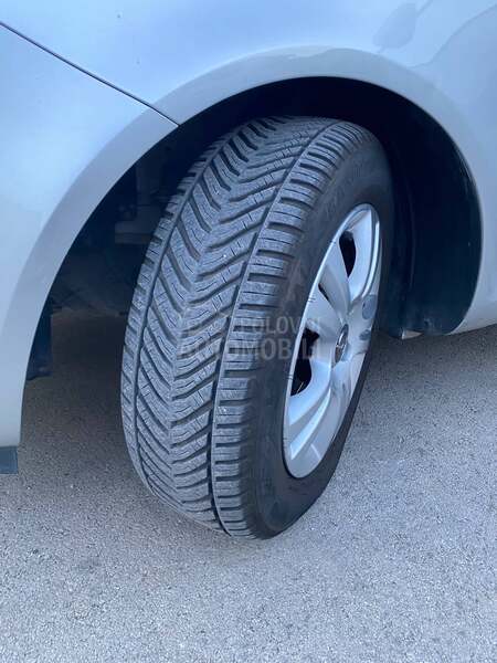 Opel Corsa D Cosmo