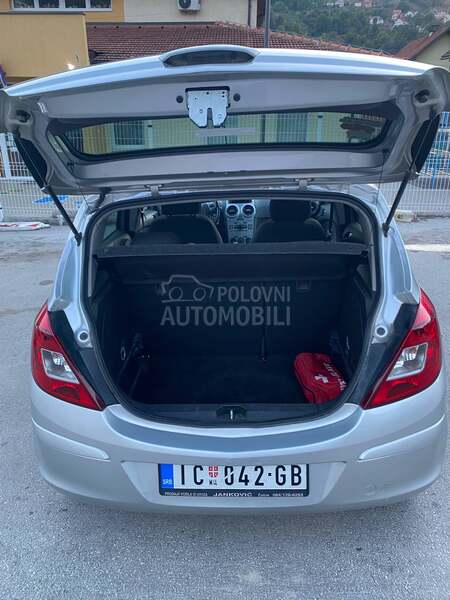 Opel Corsa D Cosmo