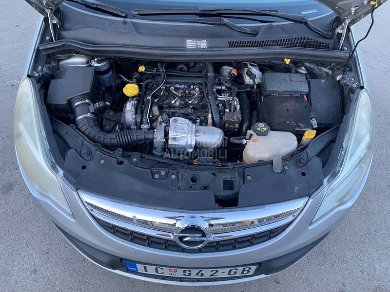 Opel Corsa D Cosmo