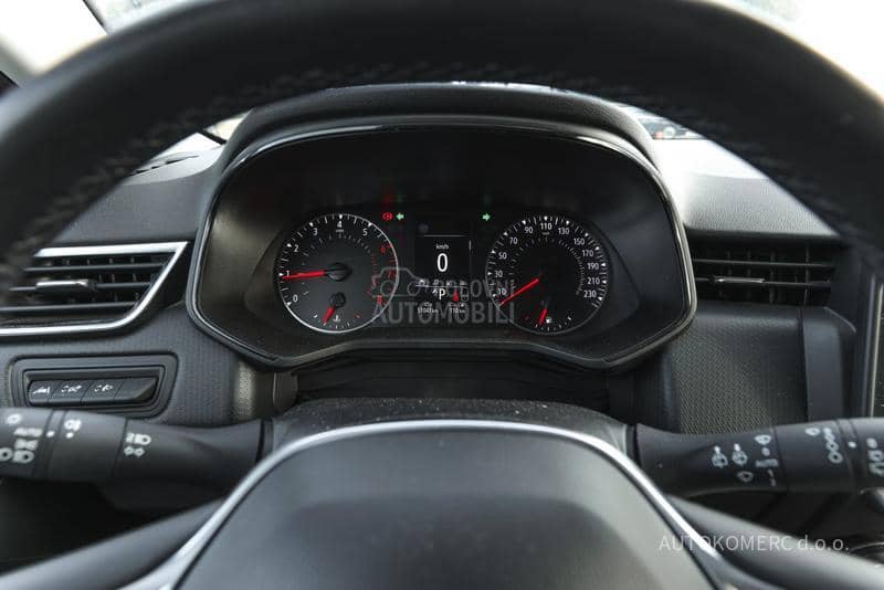 Renault Clio 1.0 Tce CVT