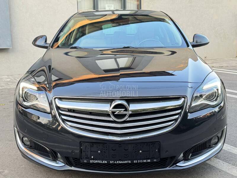 Opel Insignia COSMO LED NAV REST