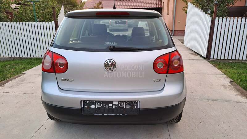 Volkswagen Golf 5 1.9tdi  77kv