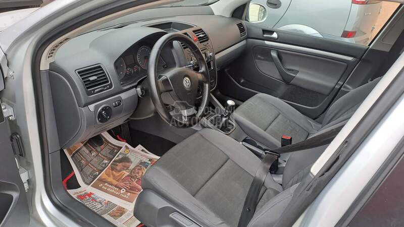 Volkswagen Golf 5 1.9tdi  77kv