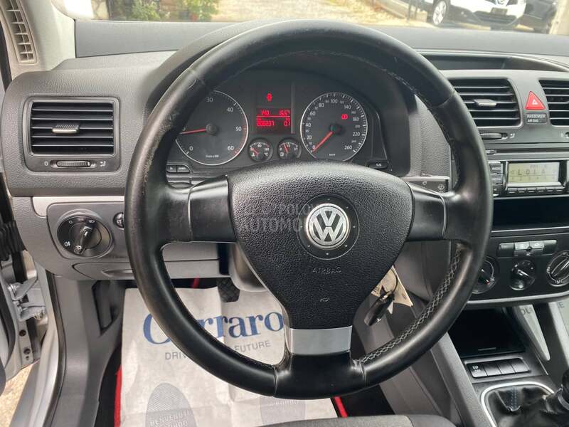 Volkswagen Golf 5 1.9tdi,77kv