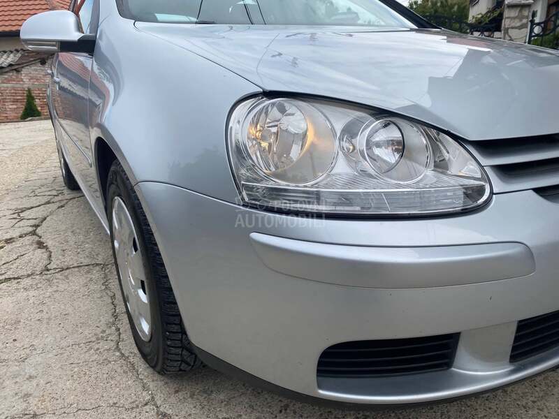 Volkswagen Golf 5 1.9tdi,77kv