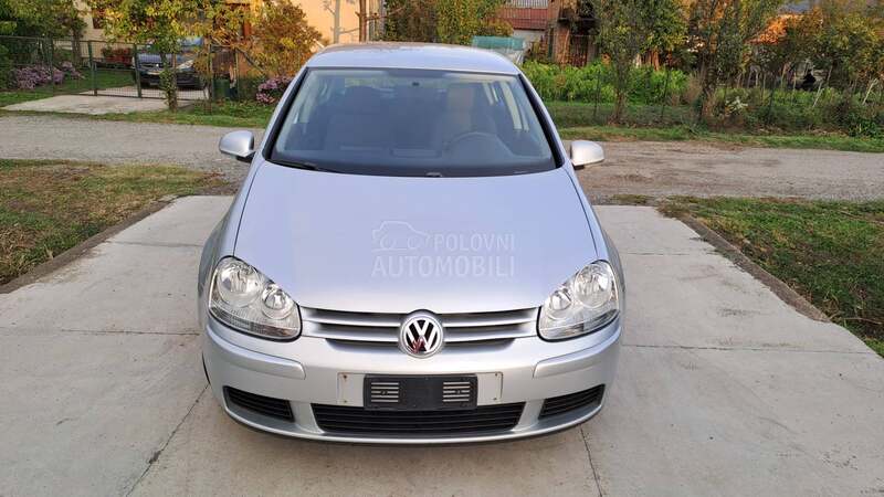 Volkswagen Golf 5 1.9tdi  77kv