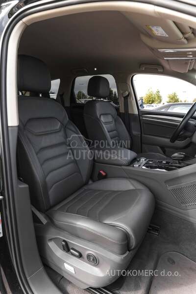 Volkswagen Touareg Elegance 4-Motion