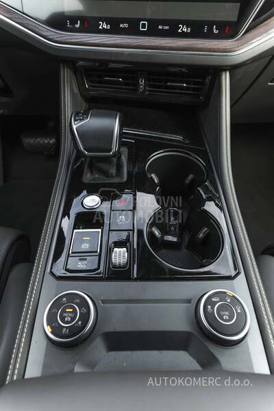 Volkswagen Touareg Elegance 4-Motion