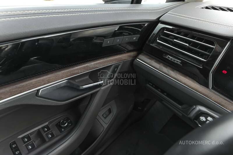 Volkswagen Touareg Elegance 4-Motion