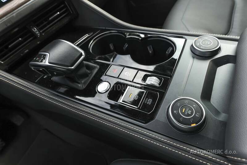 Volkswagen Touareg Elegance 4-Motion