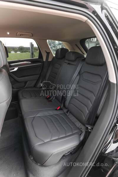 Volkswagen Touareg Elegance 4-Motion