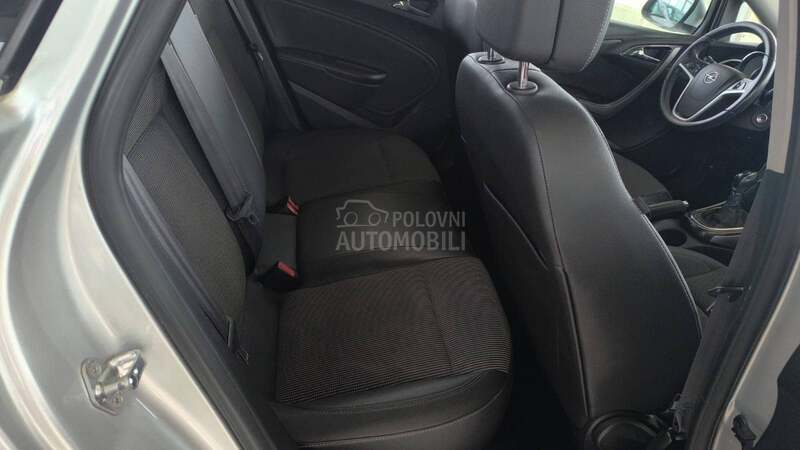 Opel Astra J 1.7 Cosmo