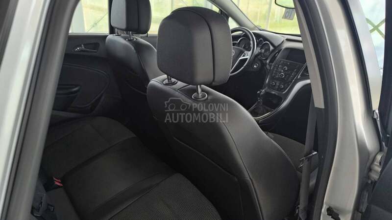 Opel Astra J 1.7 Cosmo