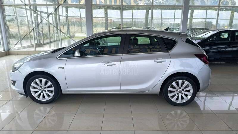 Opel Astra J 1.7 Cosmo