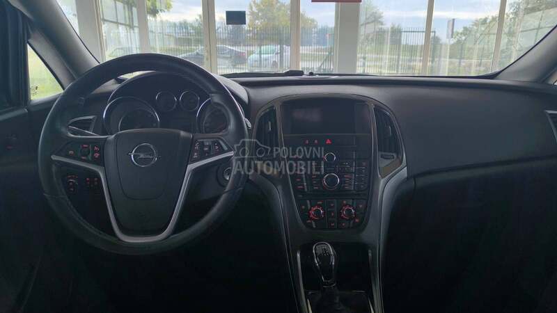 Opel Astra J 1.7 Cosmo