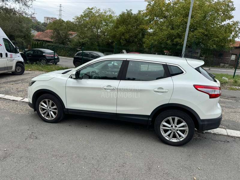 Nissan Qashqai 1.5 DCI NOV