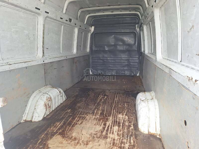 Mercedes Benz Sprinter 