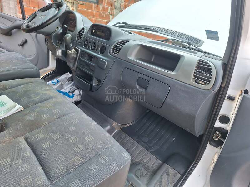 Mercedes Benz Sprinter 