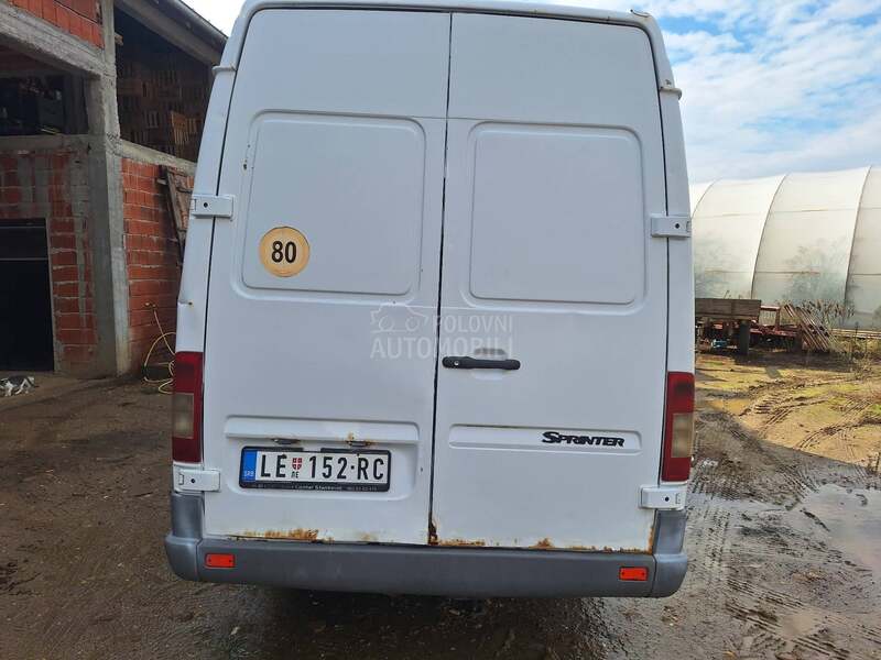 Mercedes Benz Sprinter 