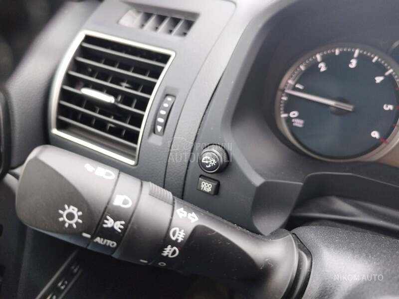 Toyota Land Cruiser 2.8