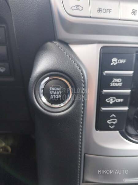 Toyota Land Cruiser 2.8