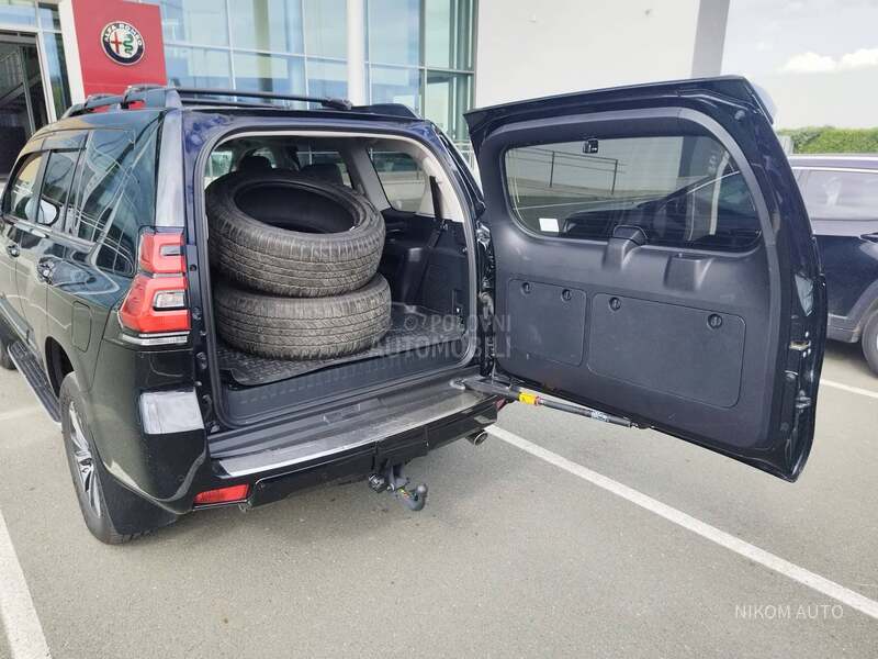Toyota Land Cruiser 2.8