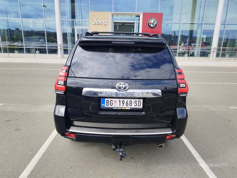Toyota Land Cruiser 2.8