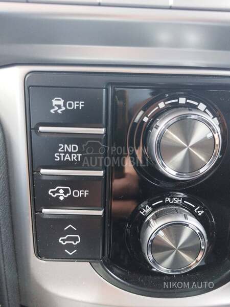 Toyota Land Cruiser 2.8