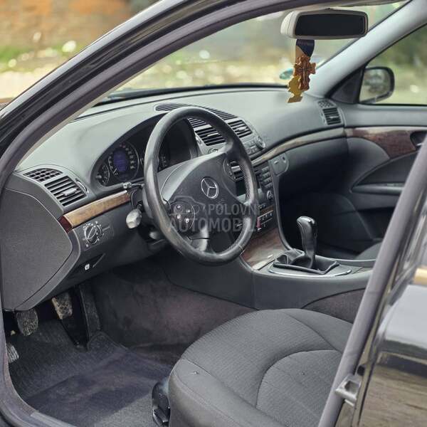 Mercedes Benz E 220 AMG//LOOK//