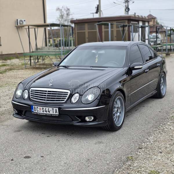 Mercedes Benz E 220 AMG//LOOK//